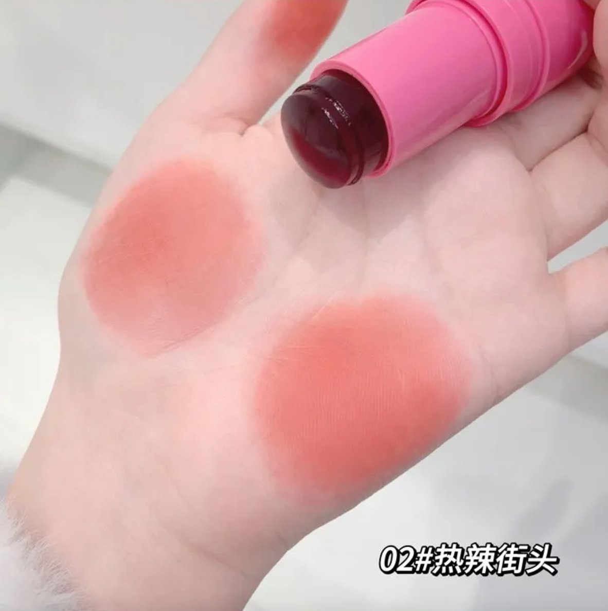 Blush Gege Bear - blush stick 2 en 1 - Disponible en 2 couleurs