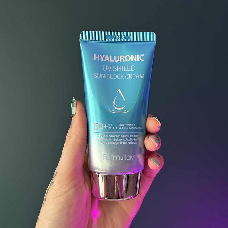 Hyaluronic UV Shield Sun Block Cream SPF 50+ - crème protectrice Farmstay à l'acide hyaluronique